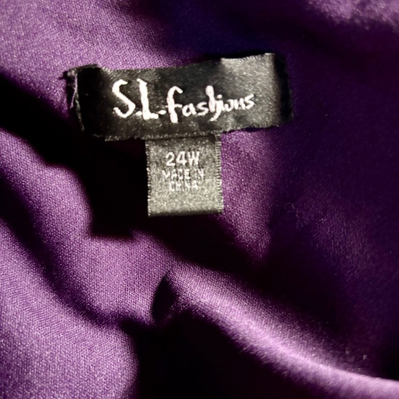 S.L. Fashions Dress - Picture 15 of 15